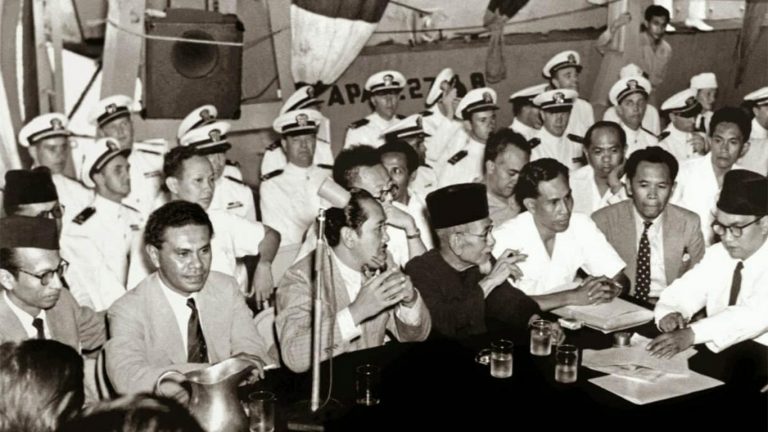 Perjanjian indonesia isi sebab merugikan linggarjati Perjanjian Linggarjati